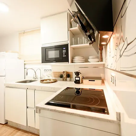 Teatinos Living Lägenhet Málaga